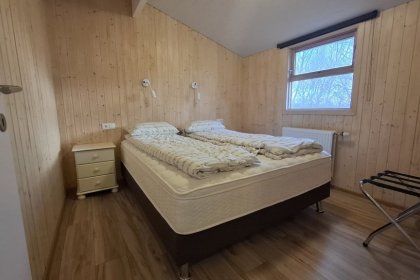 Stekkjarhóll 64